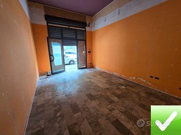 Deposito Categoria C2 Via Ipponio 60 Mq