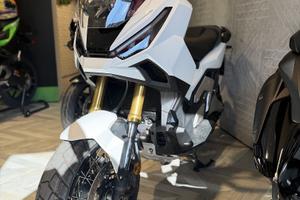 Honda xadv 750 km 0