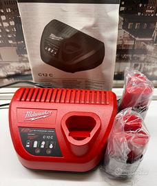 Milwaukee - Energy kit M12 2x2.0 ah