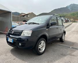 Fiat Panda 1.3 MJT 16V DPF 4x4 Climbing