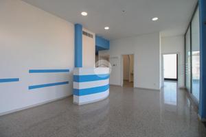 NEGOZIO A PALAZZO PIGNANO