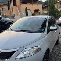Lancia Y Mya 1.2 GPL di serie