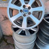 Cerchi Volvo