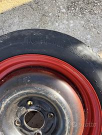 Ruotino 4 fori Continental cric e chiave