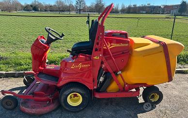 Trattorino tagliaerba