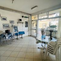 Sanluri - Locale attrezzato per pizzeria