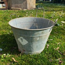 secchio zincato da giardino vintage 