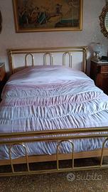 Giroletto vintage in ottone dorato per letto alla