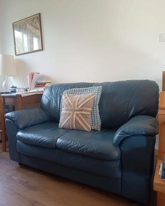 due divani azzurri in pelle - Trieste