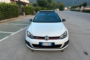 Volkswagen Golf GTD 2.0 TDI DSG 5p. BlueMotion Tec