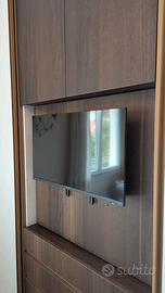 Android TV Sharp Aquos 32 pollici