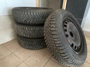 Gomme 4 stagioni Fireston misure 165/70 R14