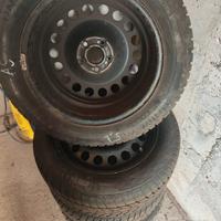 gomme auto 205/55/r17