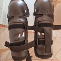 Ginocchiere paratibia