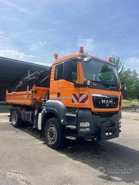 MAN  18.360 4X4 CON GRU