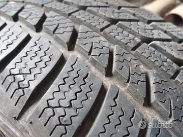 Pneumatici invernali 185/60 r15