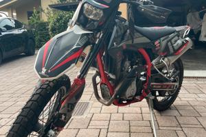 Swm rs125r