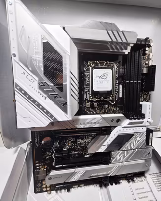 ASUS ROG Strix Z790-A Gaming WiFi DDR5 NUOVA