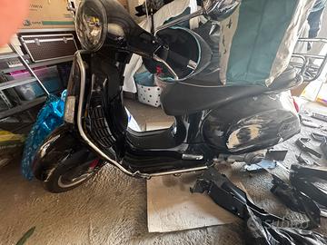 Vespa 300 gts anno 2008