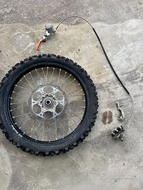 Ruota anteriore + impianto frenante