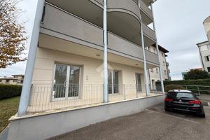 UFFICIO A AZZANO DECIMO