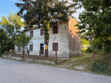 RUSTICO con TERRENO