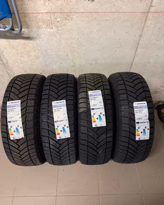 Gomme 215/70 R15C Michelin Agilis Crossclimate