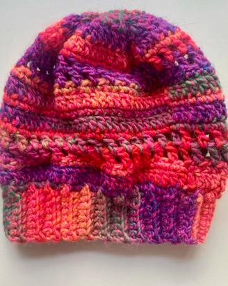 Cappello per bambina all’uncinetto