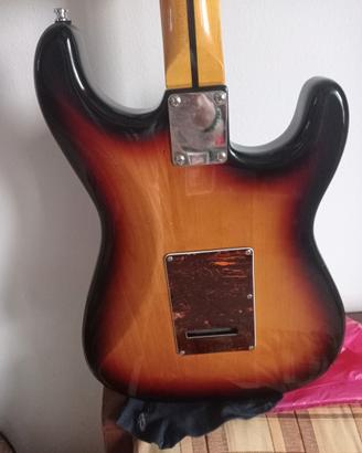 Chitarra elettrica MANCINA