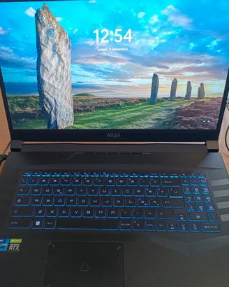 notebook  MSI 17 pollici pulse GL 7612uek