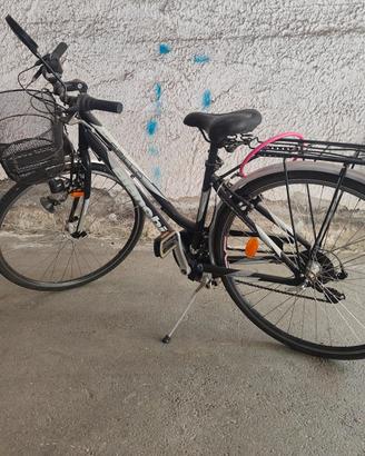 Bicicletta bianchi spillo rubino