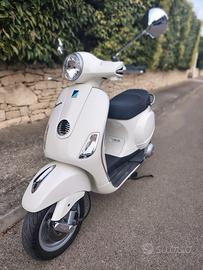Vespa 125 LX