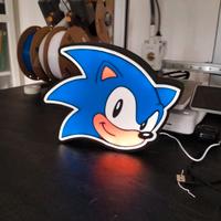 🎮 Lampada LED Stile Videogame Anni ’90 – Insegna