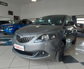 Lancia Ypsilon 1.0 FireFly Hybrid Ecochic Gold