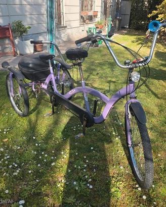 Tandem a 3 ruote 