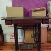 Tavolo macchina cucire Singer