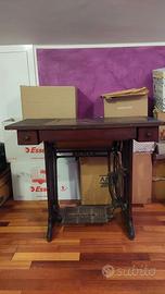 Tavolo macchina cucire Singer