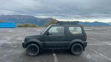 Suzuki jimny del 2003