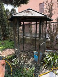 Voliera in metallo