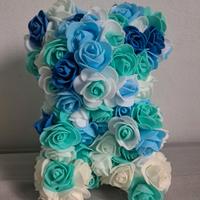 Orso delle Rose Eterne – Un Tesoro di Eleganza