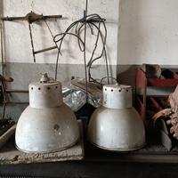 coppia di lampade in metallo  da officina anni 50