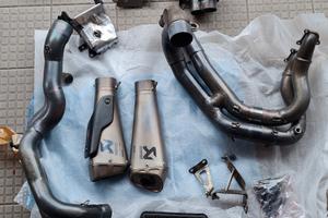 Sarico completo Ducati Panigale V4 2019 Akrapovic