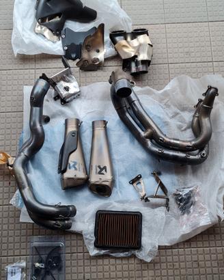 Sarico completo Ducati Panigale V4 2019 Akrapovic