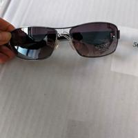 occhiali marca guess comprati in America