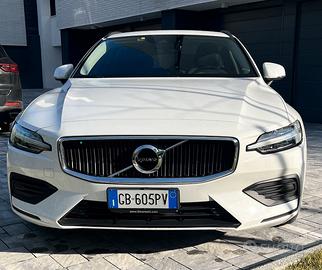 VOLVO V60 d3 Business  auto my21 - Versione Van N1