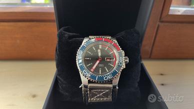 Orologio sportivo da uomo assemblato a mano