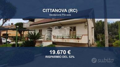 Immobile in asta di 161 m² con più di 5 locali a C