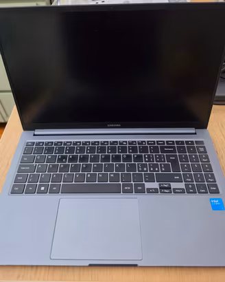 Samsung Galaxy Book 4 laptop in garanzia, i5 16gb
