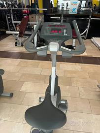 cyclette professionale Life Fitness