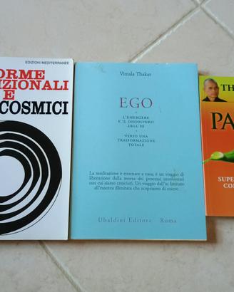Lotto di libri di crescita personale/evoluzione